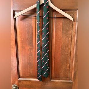 MATISSE Made in Wales Welsh Dragon tie. No stains or tears.